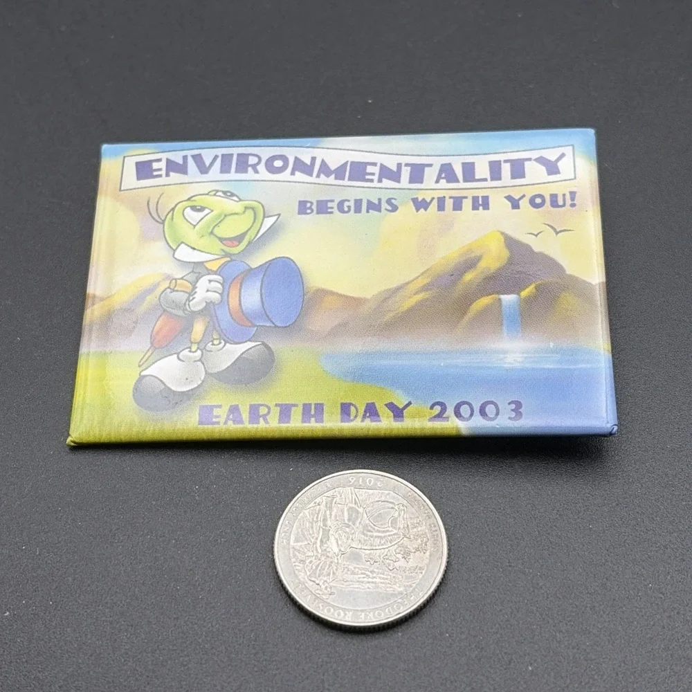 Disney Jiminy Cricket Earth Day 2003‎ Environmentality Begins With You Pin